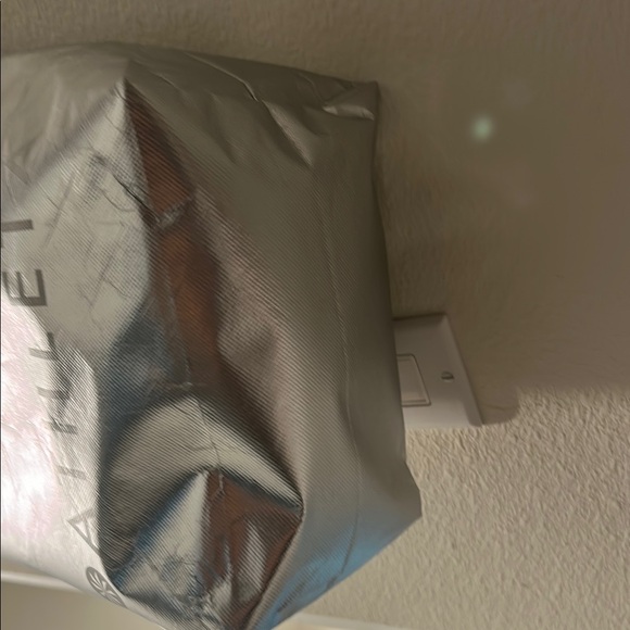 ATHLETA Silver Tote Bag - Picture 5 of 5